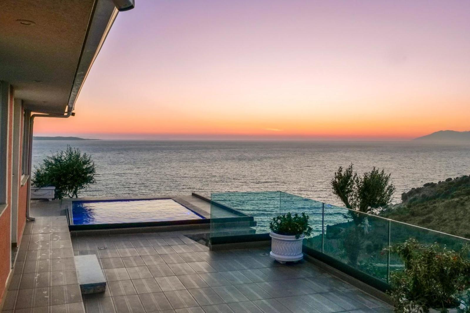 Twins Villa Sarande Exterior photo